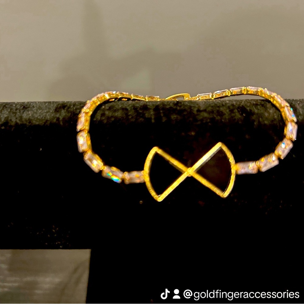 Titanium Gold Bracelet For Women With Sparkling Stones